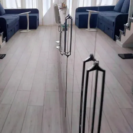 Apartment с террасой в аркадии *